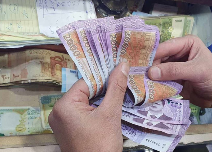 الأونروا تبدأ تقديم المساعدات النقدية للاجئين الفلسطينيين في سورية