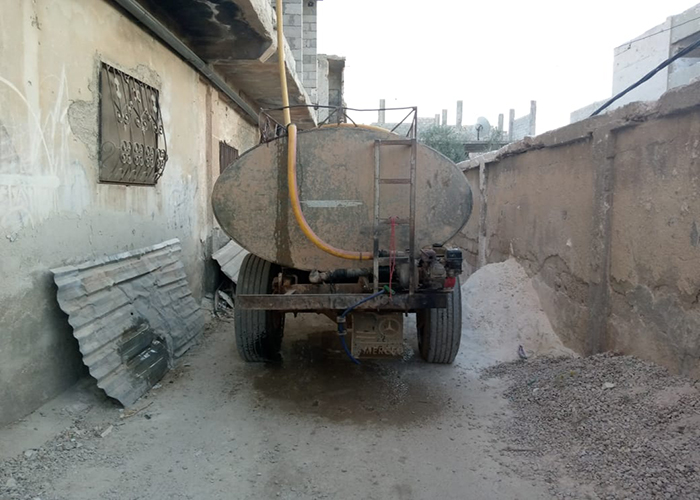 مخيم درعا.. شكاوى من تصاعد أزمة المياه والصرف الصحي 