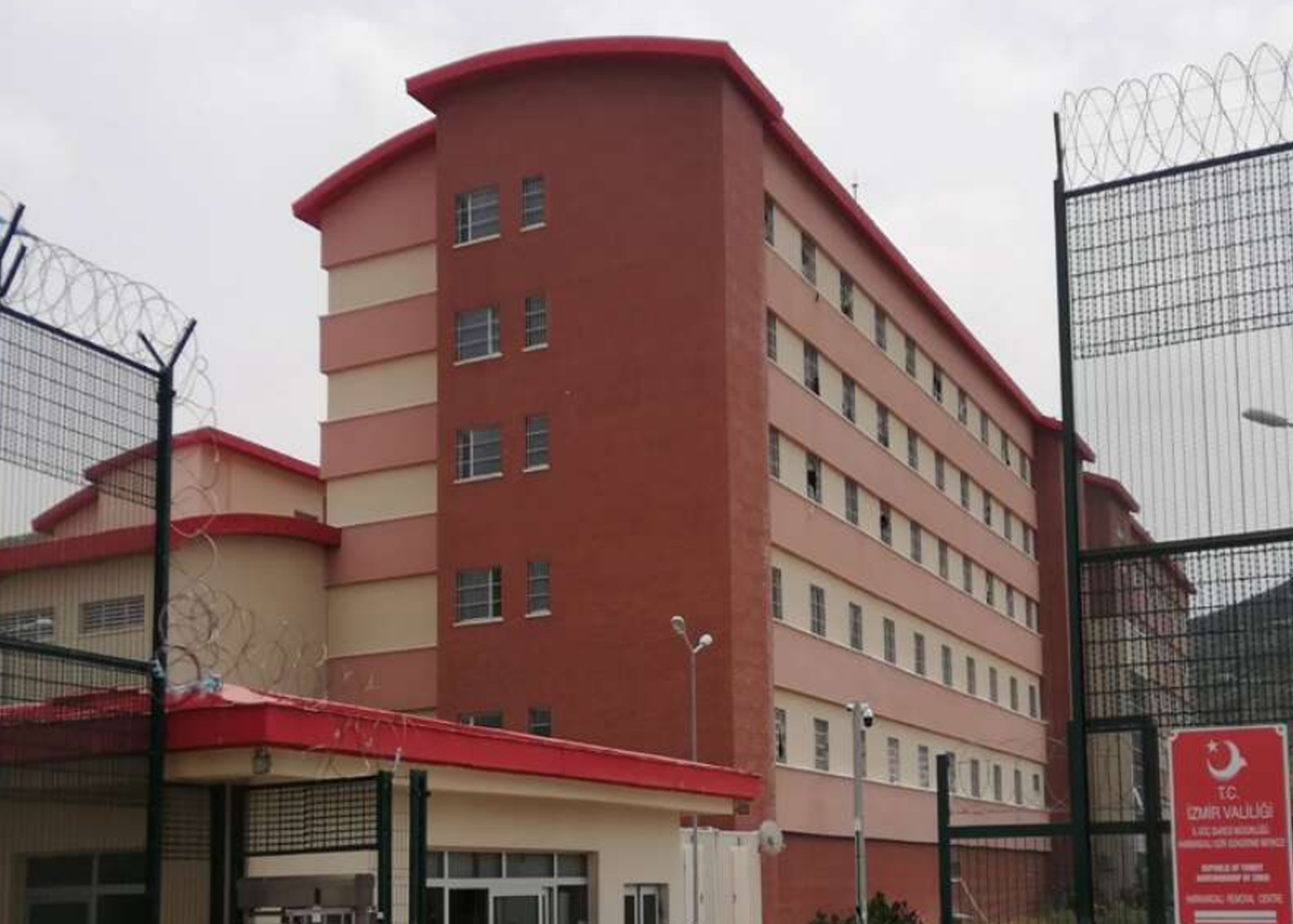 تركيا.. الإفراج عن 5 فلسطينيين سوريين بعد احتجاز دام 31 يوماً  