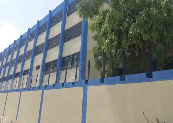 مدرسة الفالوجة في مخيم اليرموك تستعد لاستقبال طلابها بعد إعادة تأهيلها