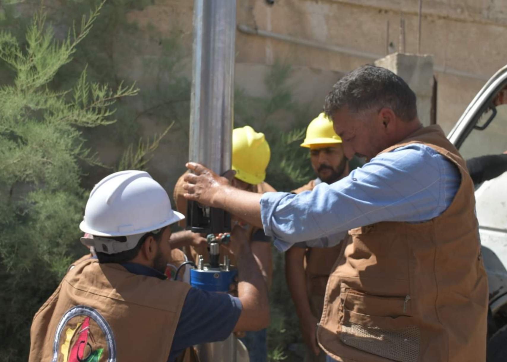 بعد عشرات النداءات. صيانة بئر المياه الرئيسي في مخيم الرمدان