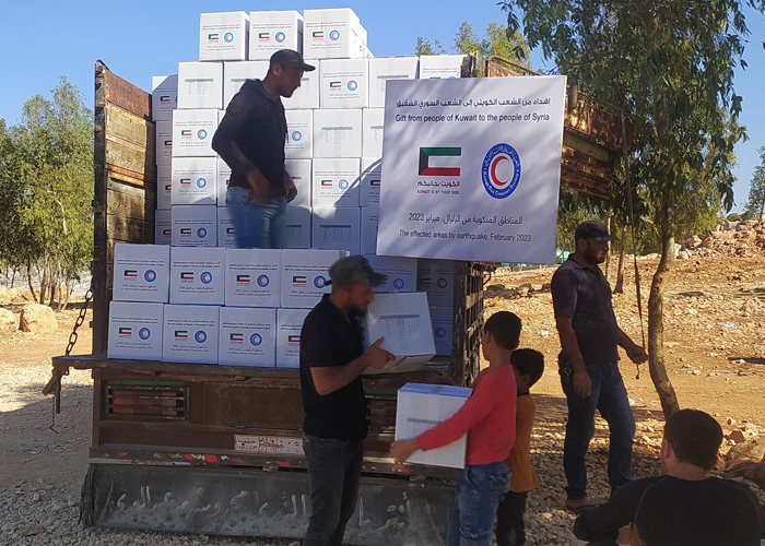 توزيع مواد غذائية على قاطني قرية حيفا الكرمل 