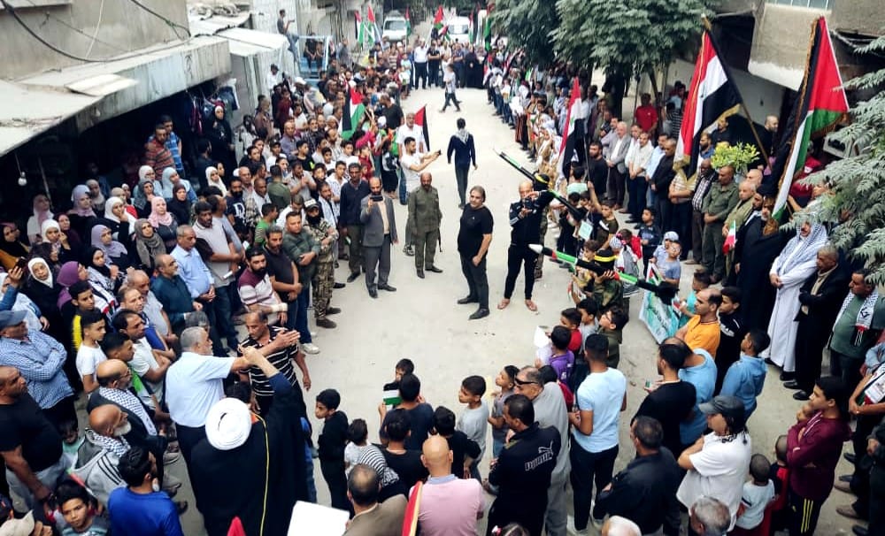 سورية. مظاهرات متواصلة في المخيمات تضامناً مع غزة ومطالب بفتح الحدود