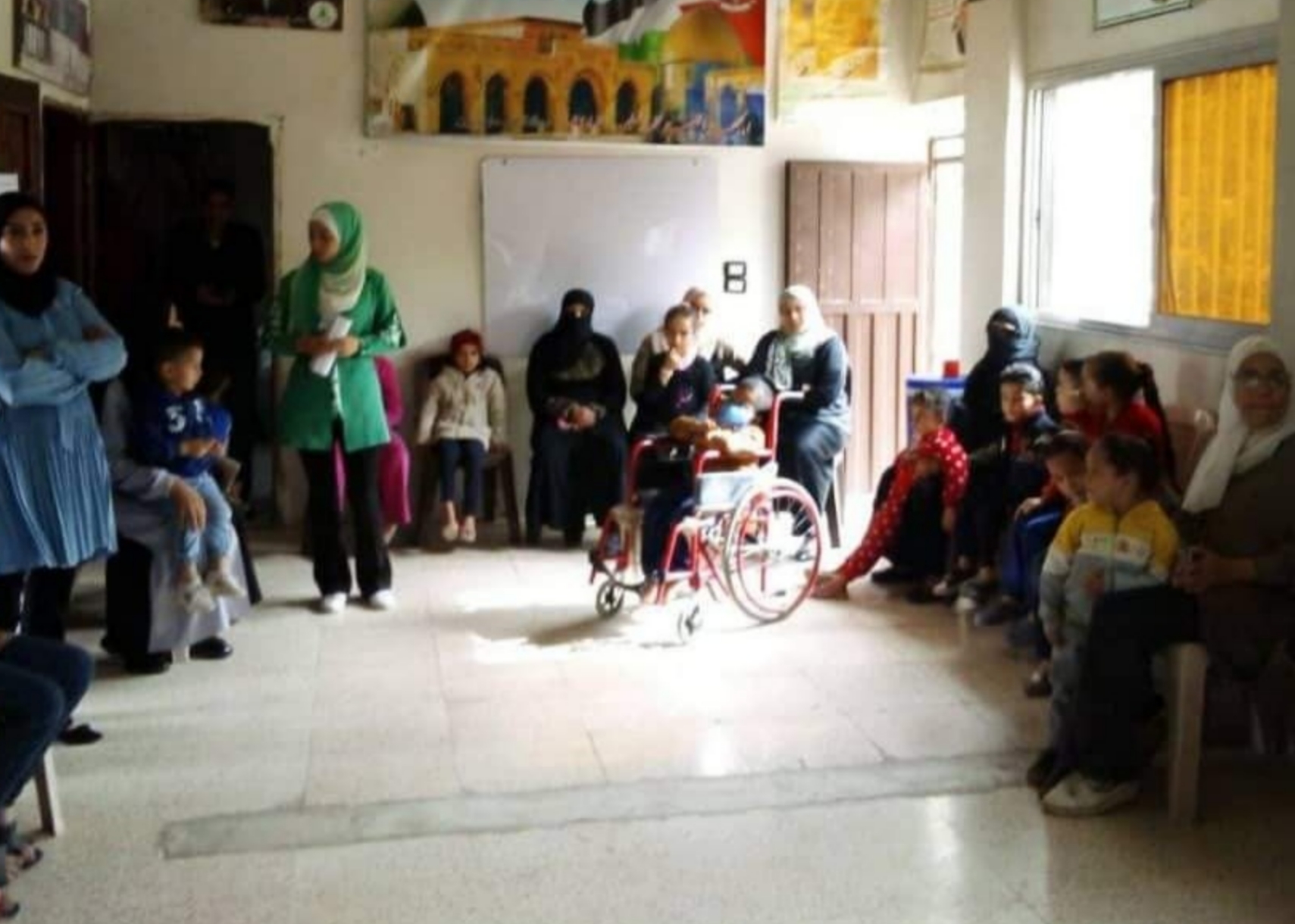 مستوصف ينظم حملة طبية مجانية في مخيم الحسينية