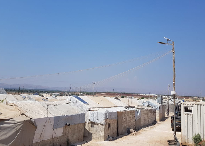 1500 عائلة فلسطينية مهجرة شمال سورية محرومون من برامج الأونروا