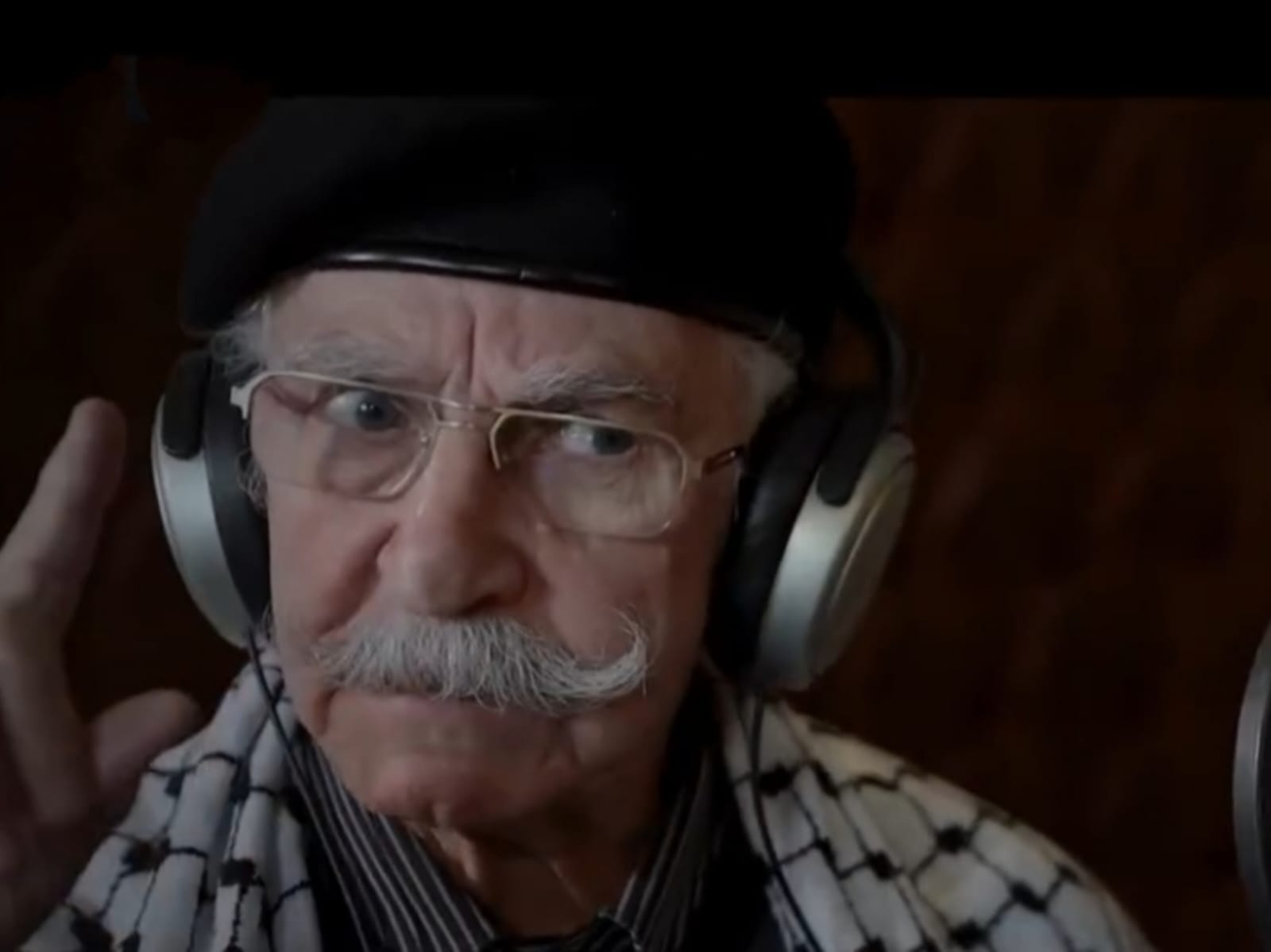 من أبناء مخيم جرمانا. شاعر وملحن يطلقان أغنية تضامنية مع غزة