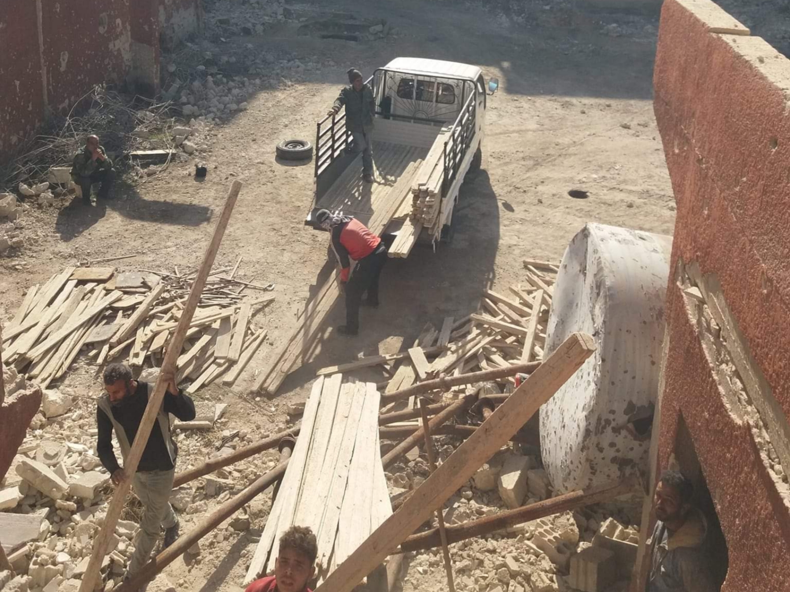 مخيم اليرموك. البدء بترميم ثانوية اليرموك العامة