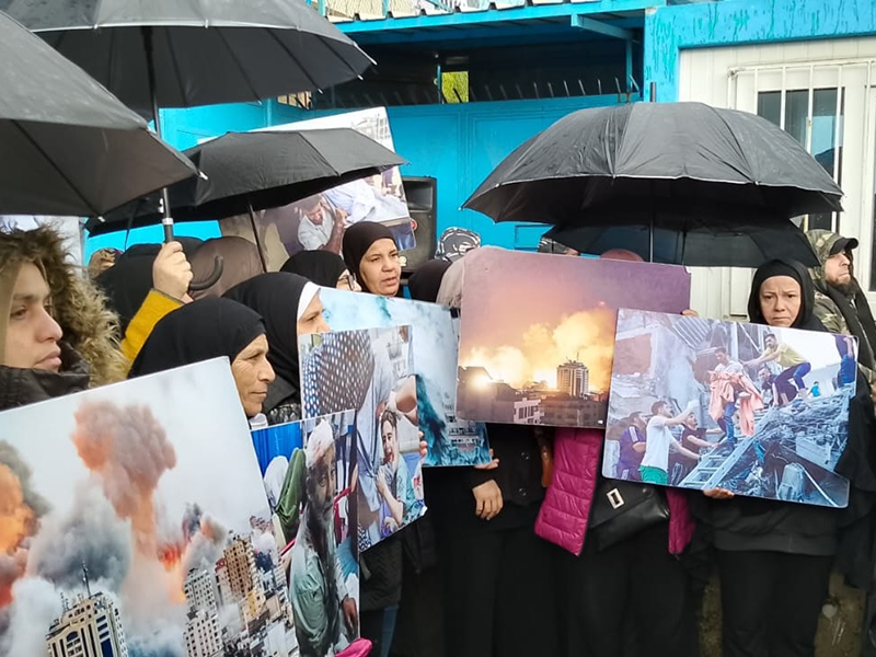 بمشاركة فلسطينيي سورية. اعتصام في بيروت رفضاً لتعليق المساعدات عن الأونروا