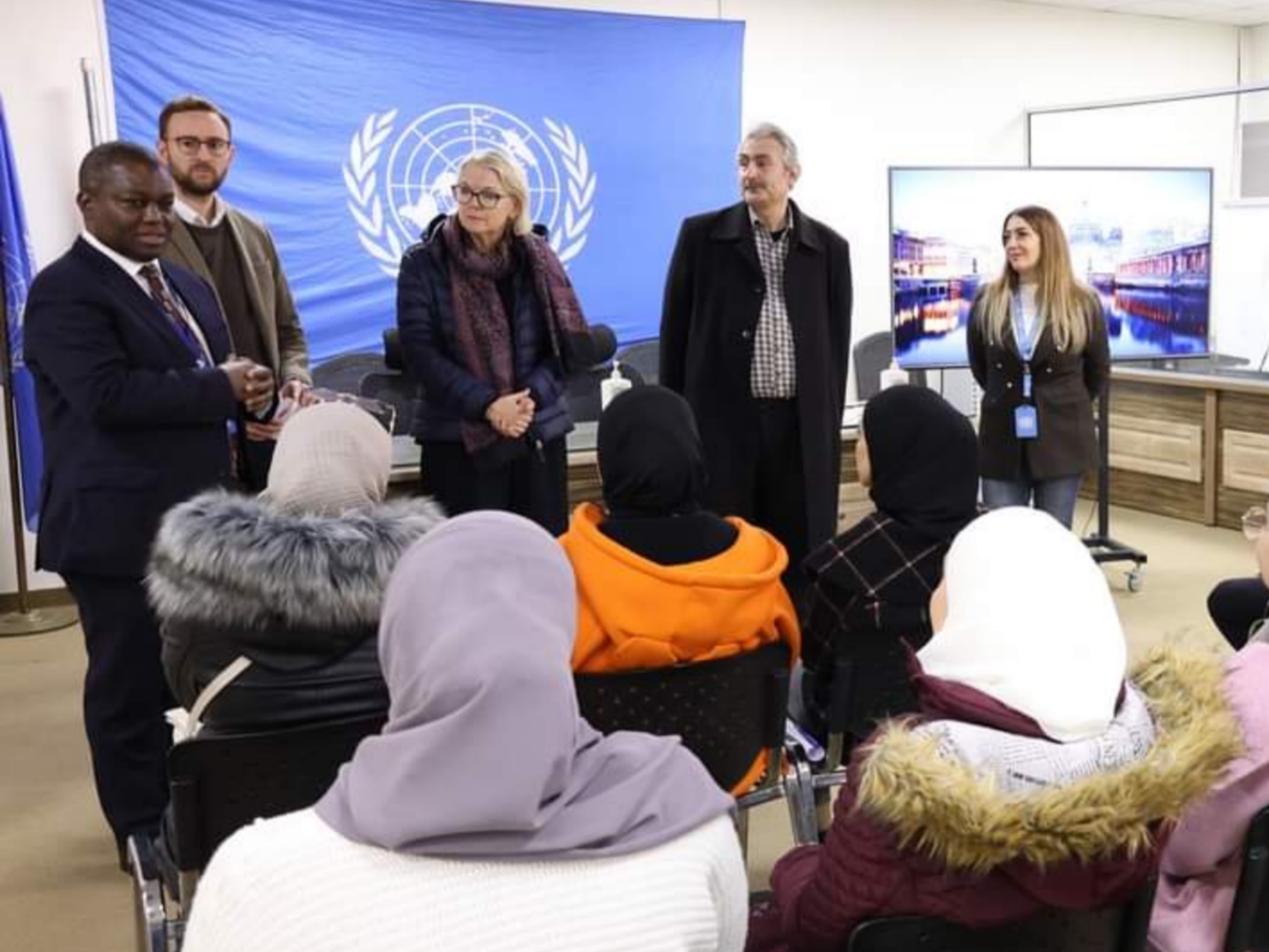 سوريا.النرويج تؤكد استمرار دعمها للأونروا خلال زيارة وفد لأحد مراكزها