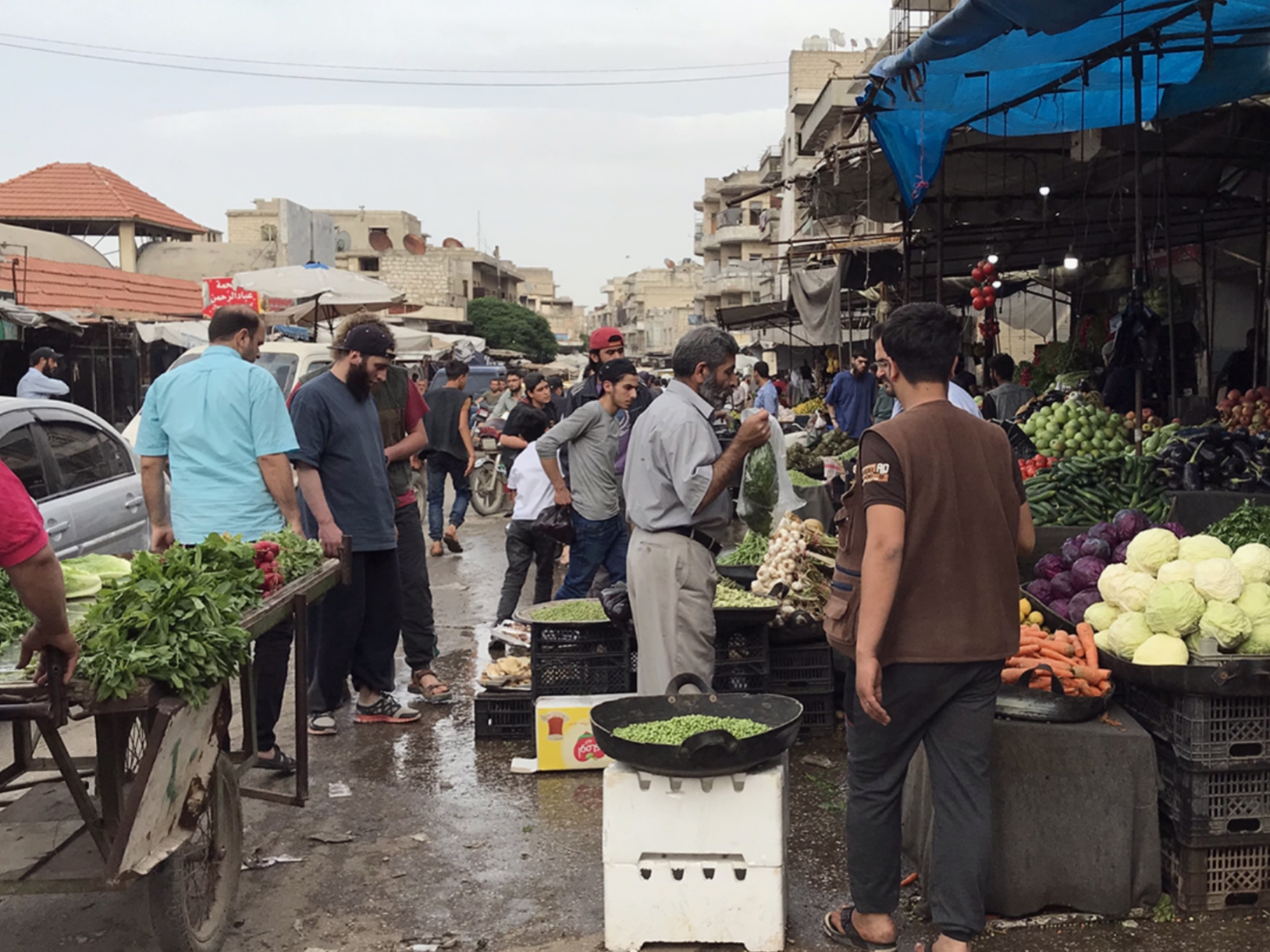 مع اقتراب رمضان. ناشطون فلسطينيون في سوريا يدعون إلى التكافل الاجتماعي