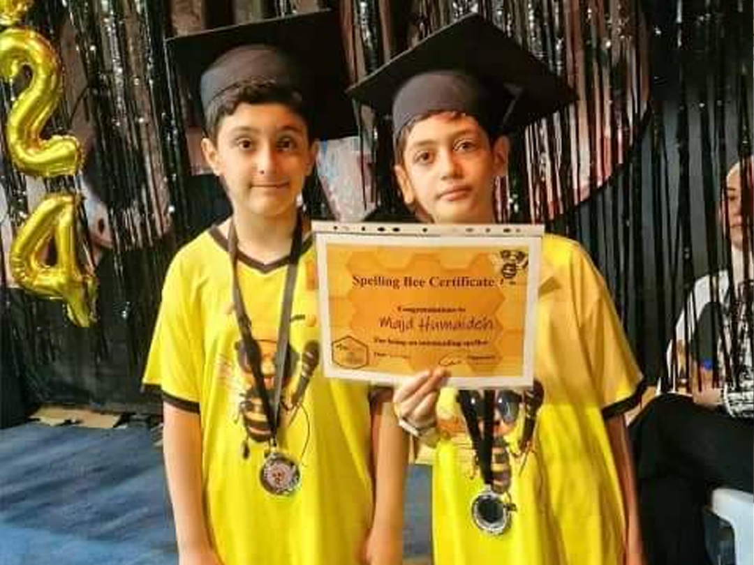 طفل من مخيم جرمانا يحقق المركز الثاني في مسابقة "نحلة التهجئة"