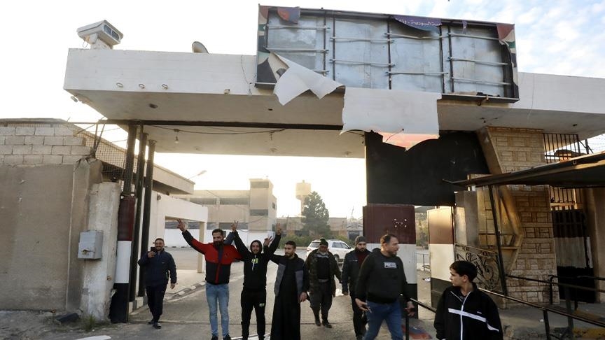 شاهد: آلاف المعتقلين الفلسطينيين مجهولي المصير والبحث مستمر عنهم في السجون السورية