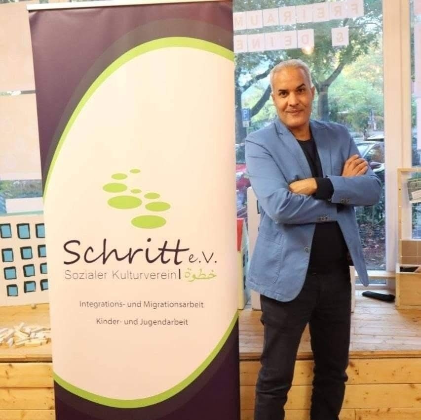 الناشط الإغاثي محمد واضح محتجز في مطار بيروت.. مناشدة إنسانية لإعادة لم شمله مع عائلته