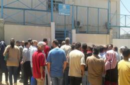 فلسطينيو سورية في البقاع الأوسط يعتصمون احتجاجاً على شروط الأونروا التعجزية 