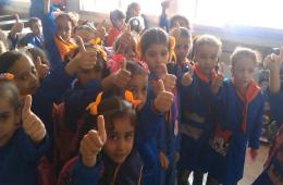 أبناء مخيم خان دنون يشكون عدم قدرة مدراس المخيم على استيعاب أبنائهم الطلبة واستيفاء حصصهم الدراسية 