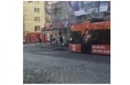 فلسطيني قضى والده بغارة روسية في مخيم خان الشيح يحاول الانتحار في فينا احتجاجاً على استمرار قصف المخيم 