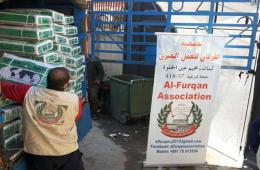 الفرقان توزع حصص لحمة على فلسطينيي سورية في مخيم عين الحلوة 