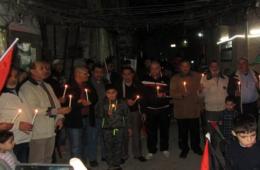 اعتصام وإضاءة شموع في مخيم البداوي تضامناً مع أهالي اليرموك ونصرة  للقدس