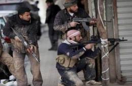 اشتباكات ليلية غرب مخيم اليرموك بين داعش وهيئة تحرير الشام 