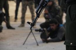 اشتباكات بين قوات المعارضة السورية و "داعش" على محور مشفى الياباني ونقطة المسبح في مخيم اليرموك 