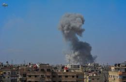 إصابة امرأة إثر غارة جوية على مخيم اليرموك 