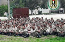 عشرات الفلسطينيين يلتحقون بخدمتهم الإجبارية في جيش التحرير بسورية