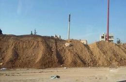 مخيم الحسينية.. رهين محبسي الساتر الترابي والتشديد الأمني  