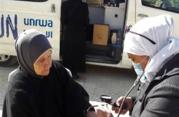 الأونروا تمكنا من علاج 900 مريض داخل مخيم اليرموك 