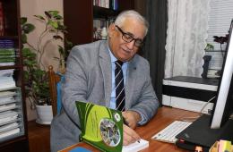 السويد: الباحث الفلسطيني السوري "أحمد الباش" يصدر الجزء الثاني من موسوعة المخيمات الفلسطينية