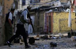 فلسطينيو سورية..  الفلتان الأمني في مخيم عين الحلوة يحولان حياتنا إلى جحيم  