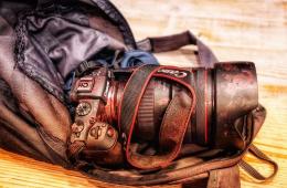 في اليوم العالمي للتضامن مع الصحفي الفلسطيني.. وثقت مجموعة العمل  قضاء (17) إعلامياً فلسطينياً منذ بداية الحرب في سورية