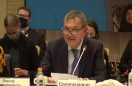 المفوض العام للأونروا يطلب الدعم لمنع انهيار الوكالة