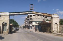 البحث عن وسائل التدفئة يزيد شتاء أهالي مخيم النيرب قسوة