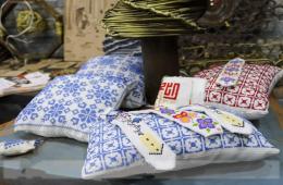 ضمن فعاليات حملة الـ 16 يوم ..سوق لتمكين المرأة الفلسطينية 