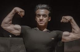 فلسطيني يفوز بالمركز الثالث على مستوى الشمال السوري في بطولة بناء الأجسام