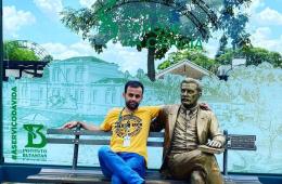 قصة نجاح. فلسطيني يساهم بإنتاج اللقاحات في معهد أبحاث دولي 