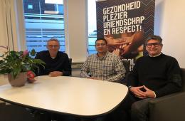 اختيار صحفي فلسطيني عضواً ضمن هيئة تحديد السياسات الإعلامية لتلفزيون WOS الهولندي