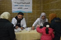 جمعية خيرية تقيم أياماً طبية مجانية في مخيم العائدين بحمص