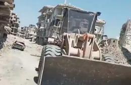 بدء عملية إزالة الأنقاض في حي 8 آذار بمخيم اليرموك جنوب دمشق