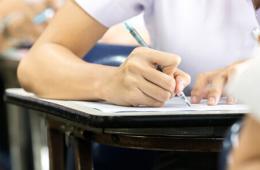 أكثر من 600 طالب فلسطيني في حلب يبدؤون امتحانات التعليم الأساسي