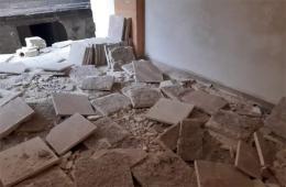 مخيم اليرموك.. استمرار التعفيش والتفنن في سرقة وهدم الممتلكات 