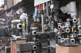 ارتفاع أسعار المدافئ يضاعف معاناة اللاجئين الفلسطينيين في دمشق وريفها