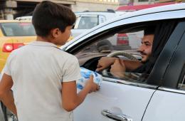 طفل فلسطيني سوري يواجه الحبس والضرب في الأردن بسبب بيع المناديل