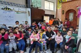 مؤسسة الكشافة الفلسطينية تنظم إفطاراً للأطفال الصائمين في مخيم الرمل