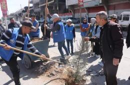 الأونروا تنفذ حملة تشجّير في مخيم سبينة 