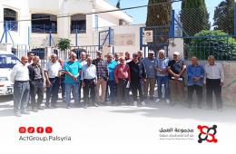 احتجاج في مخيم خان الشيح تطالب الأونروا بدعم صحي ومساعدات نقدية عاجلة