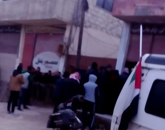 After Forcing over 2,000 Residents Out, Gov’t Forces Tighten Grip on Khan Al-Sheih Camp