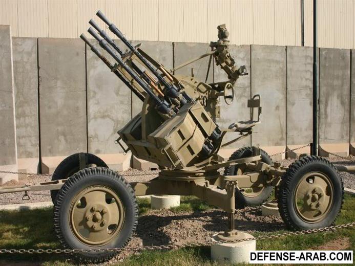 لليوم الثاني يتعرض مخيم النيرب لطلقات مضادة للطيران 