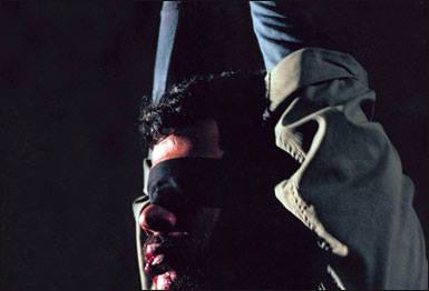 ناشطون يحذرون أهالي المعتقلين الفلسطينيين في سجون النظام السوري من عمليات نصب وابتزاز 