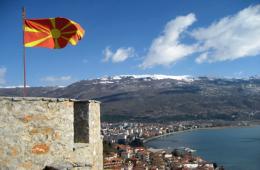 السفير الفلسطيني في بلغاريا يزور فلسطينيي سورية المعتقلين في مقدونيا